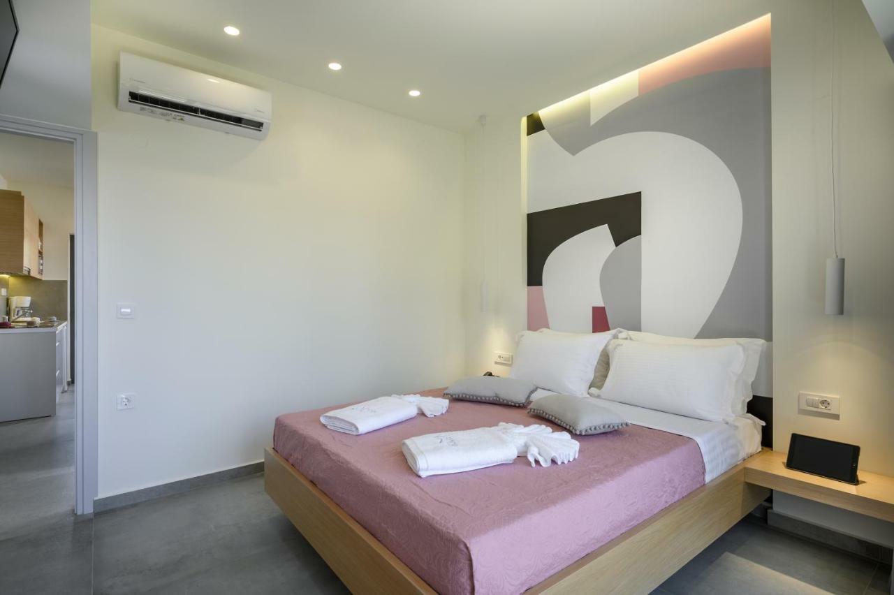 Athina Suites Luxury Suites Near The Sea Platanias Platanés Kültér fotó
