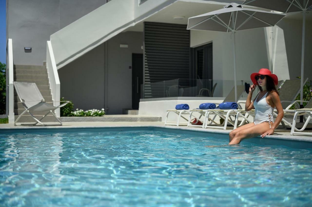 Athina Suites Luxury Suites Near The Sea Platanias Platanés Kültér fotó