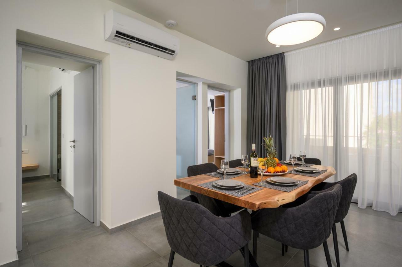 Athina Suites Luxury Suites Near The Sea Platanias Platanés Kültér fotó